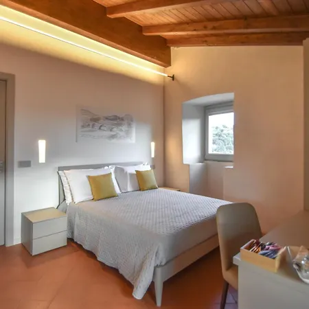 Torre Trincadini - Residenza D'epoca Couette-café 3*
